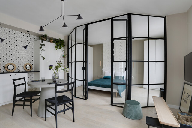 Verrière avec double porte battante style orangerie à Paris 2