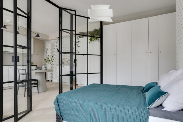 Verrière avec double porte battante style orangerie à Paris 2