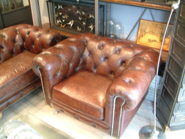 Fauteuils et canapés Chesterfield