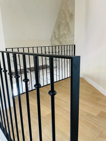 Garde-corps en acier noir 